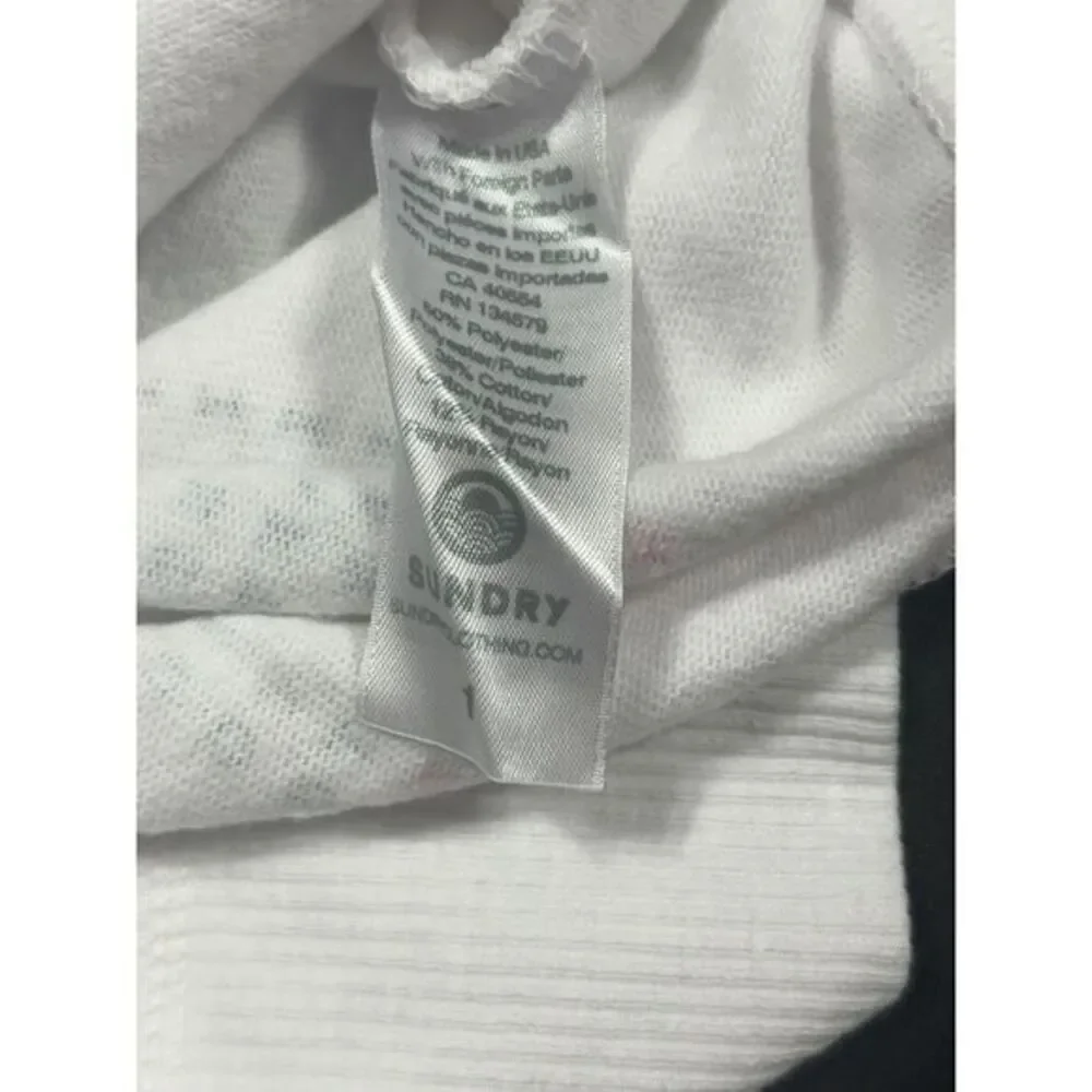 Sundry NWT Soft White Hoodie with Heart & Print 'Sunset with You